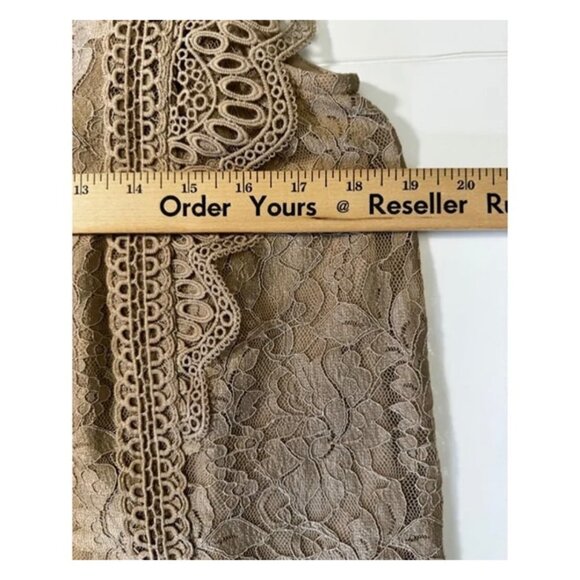 Cable & Gauge Top L Beige Lace Sleeveless High Neck Blouse Ruffle Detail - Picture 7 of 7